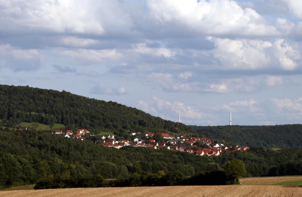 Ferienwohnung Haus Rosa Nüdlingen Pokoj fotografie